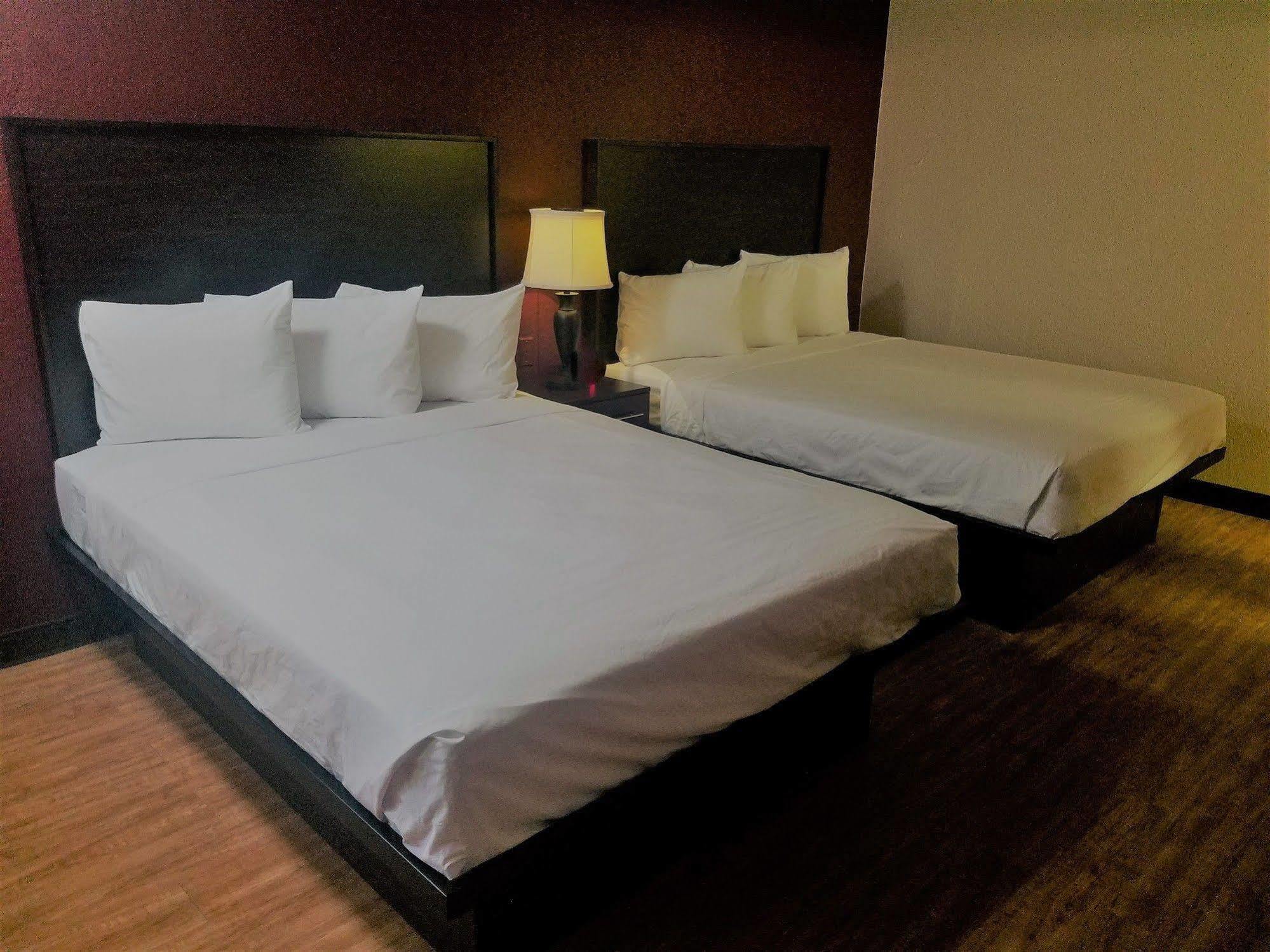 Motel 6 San Antonio Tx I 35 North Corridor Dış mekan fotoğraf